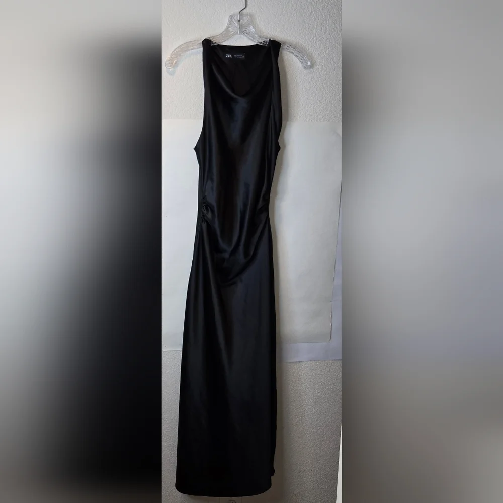 Zara Satin Effect Black Midi Sleeveless Dress - Picture 8 of 10